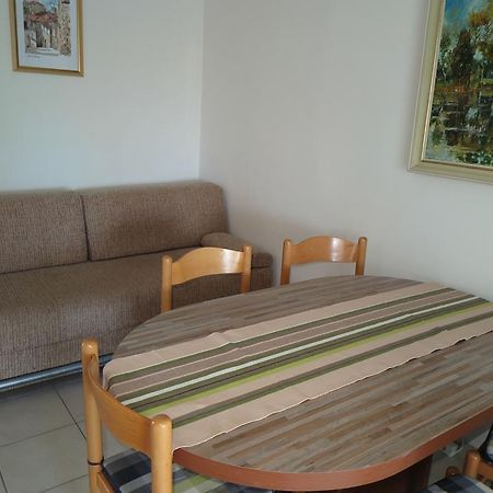 Apartment Omerovic نوفاليا المظهر الخارجي الصورة