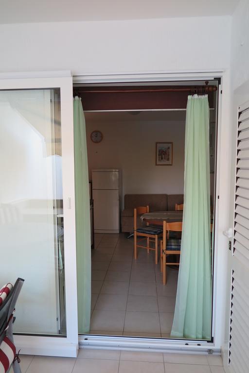 Apartment Omerovic نوفاليا المظهر الخارجي الصورة