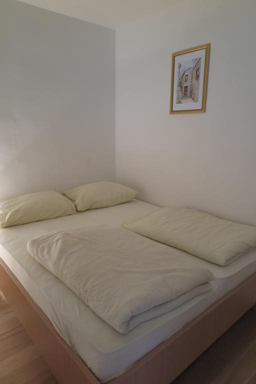 Apartment Omerovic نوفاليا المظهر الخارجي الصورة