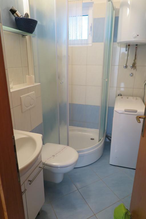 Apartment Omerovic نوفاليا المظهر الخارجي الصورة