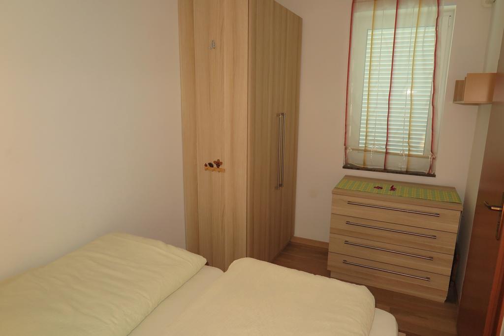 Apartment Omerovic نوفاليا المظهر الخارجي الصورة